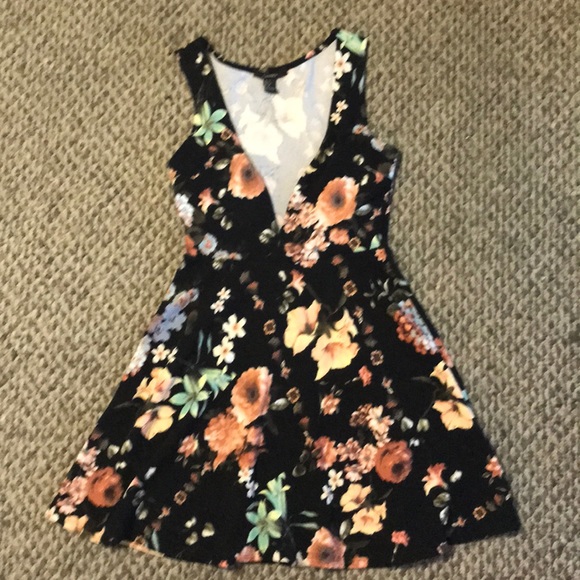 Forever 21 floral print mini dress - Picture 5 of 7